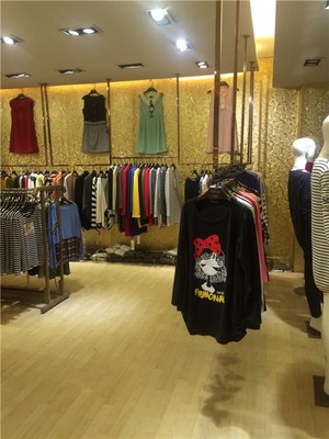 2016地攤暴利產(chǎn)品推薦 庫存尾貨服裝批發(fā)指南