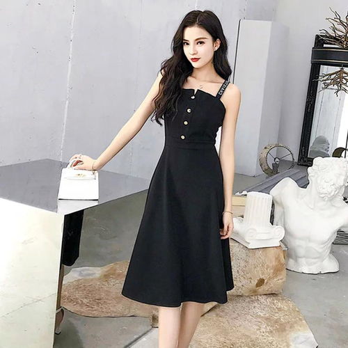 女人別穿的枯燥無味，衣服就選這幾樣，很美很迷人